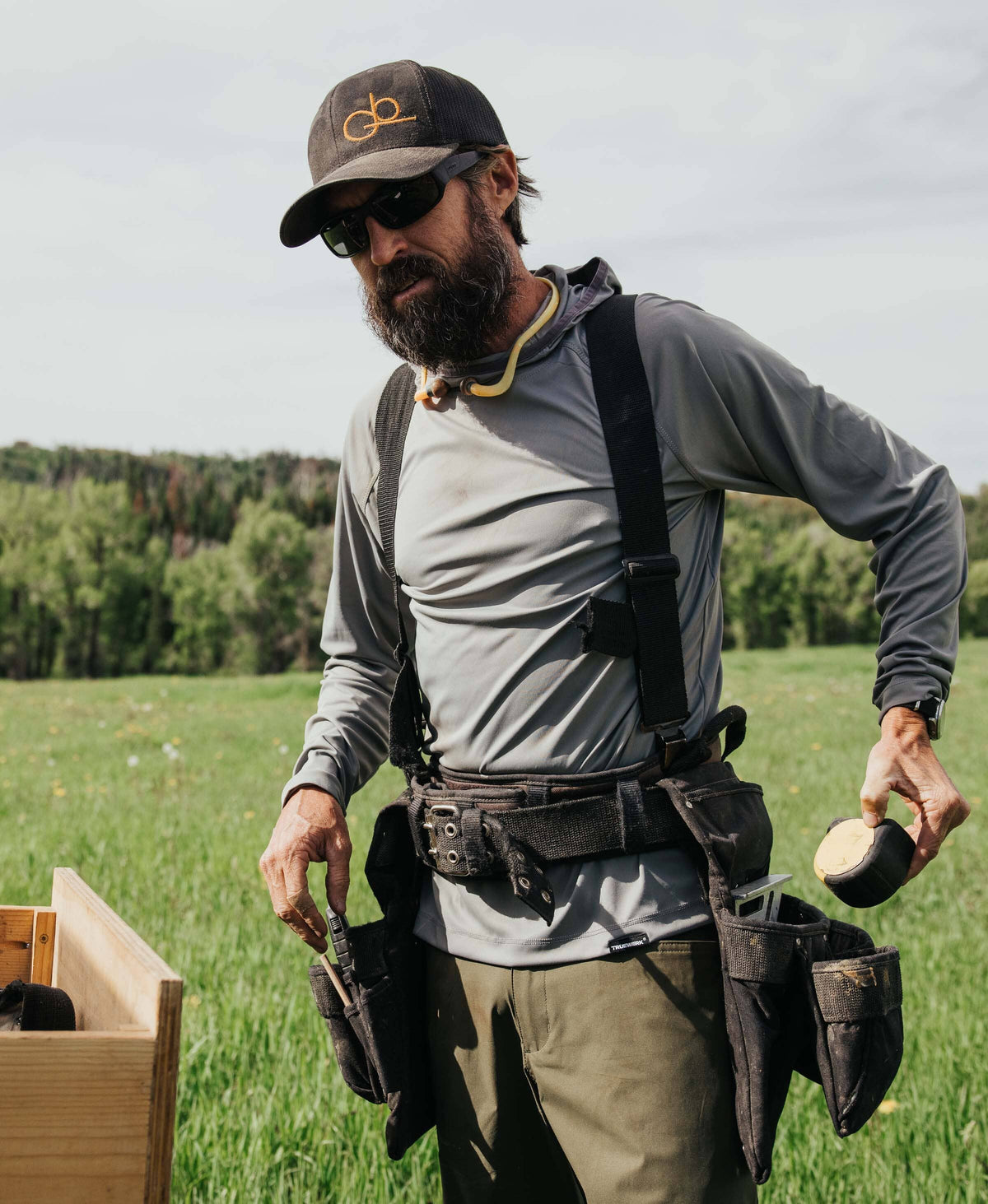 B1 Sun Hoodie - Men's Fit Truewerk #color_light heathered grey