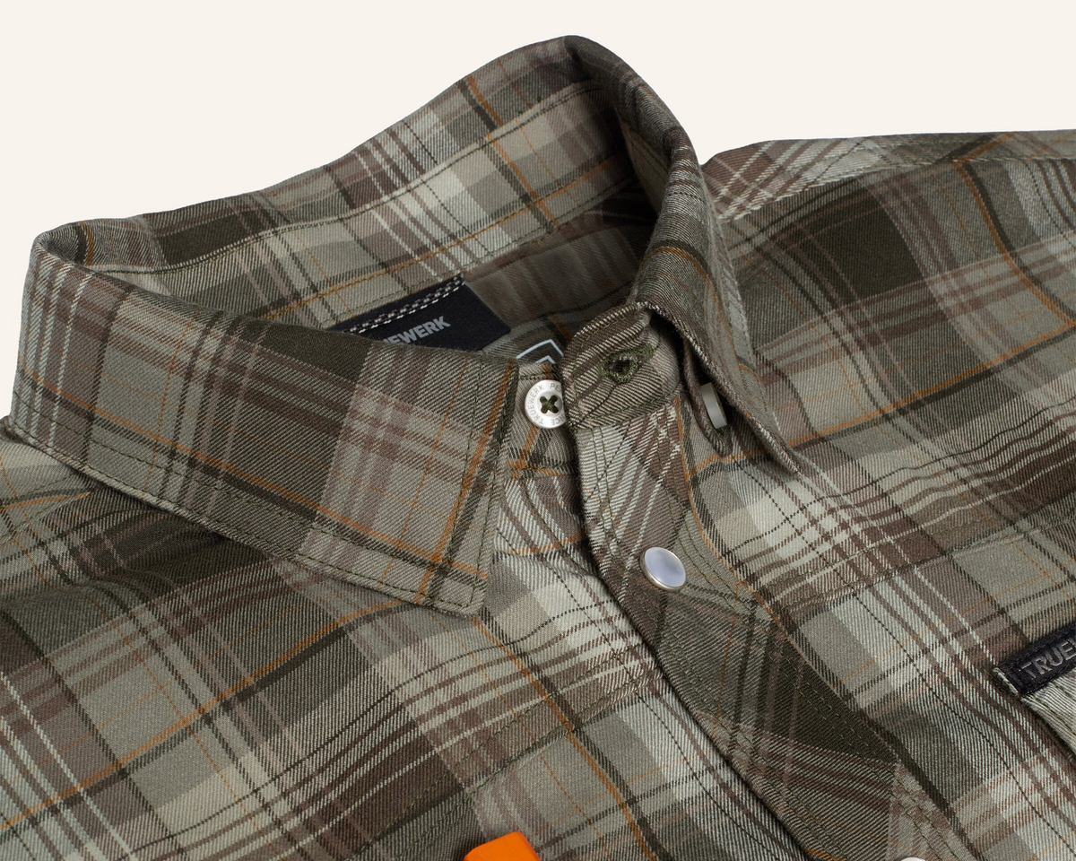 FW26_Western_Tech_LS_WerkShirt_PeatPlaid_5974_grey