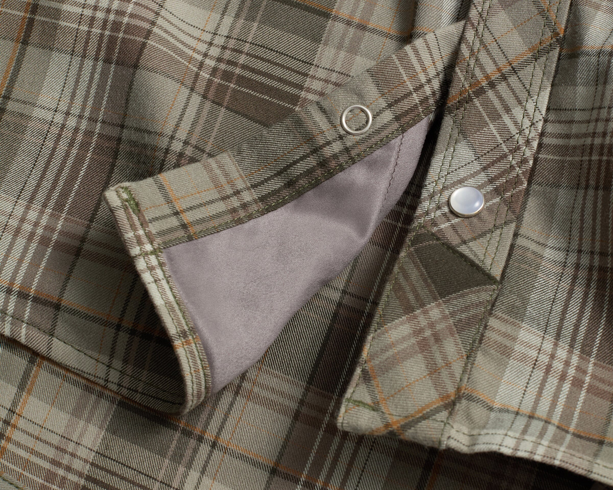 FW26_Western_Tech_LS_WerkShirt_PeatPlaid_5981_grey