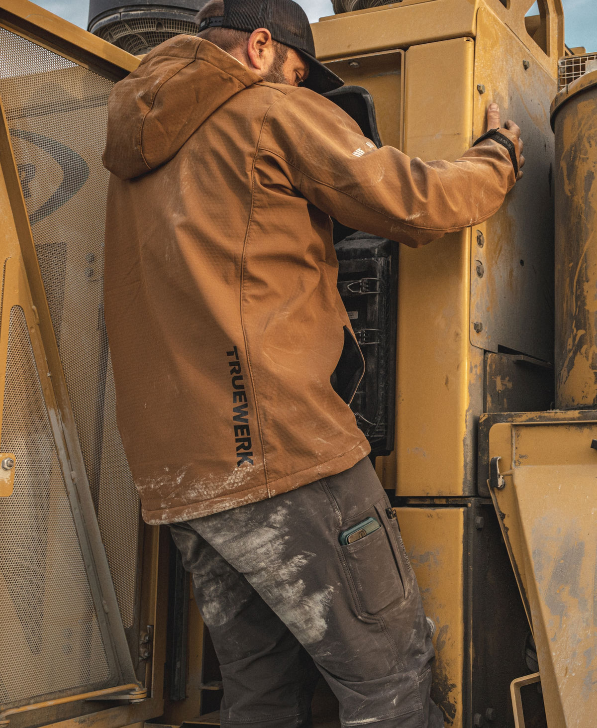 S3 Solution Hoodie Truewerk #color_sand