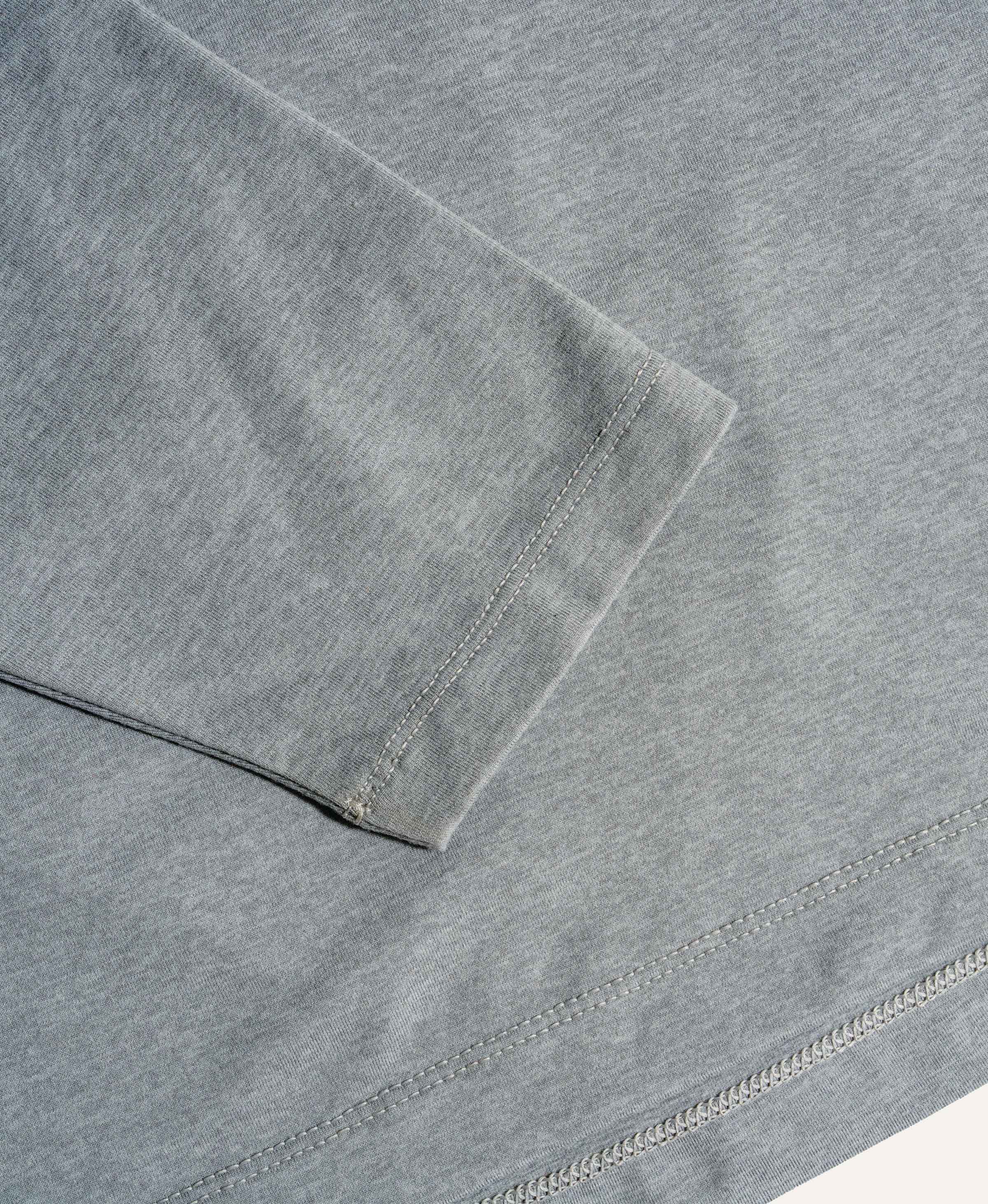#color_light heathered grey