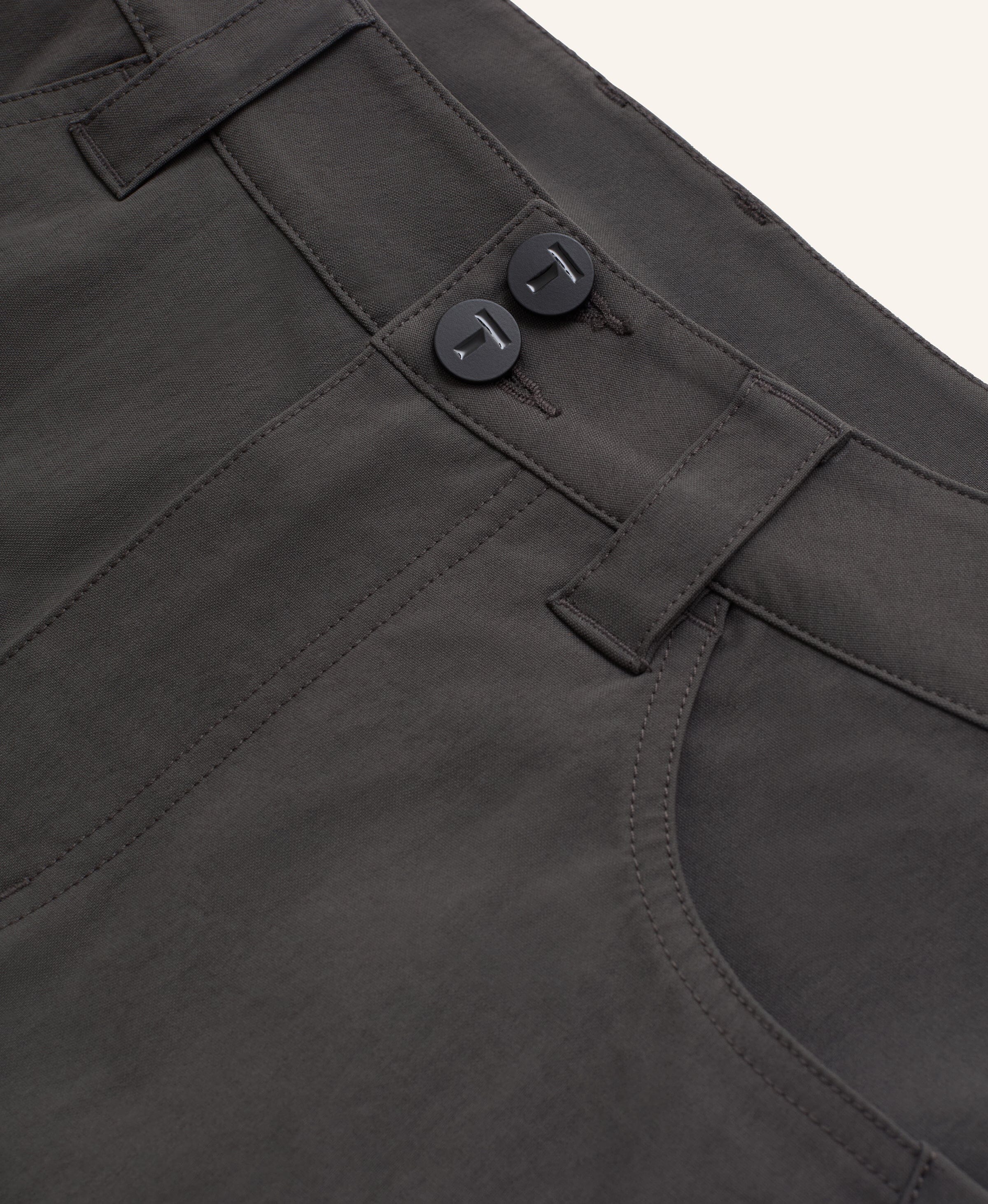 #color_deep grey