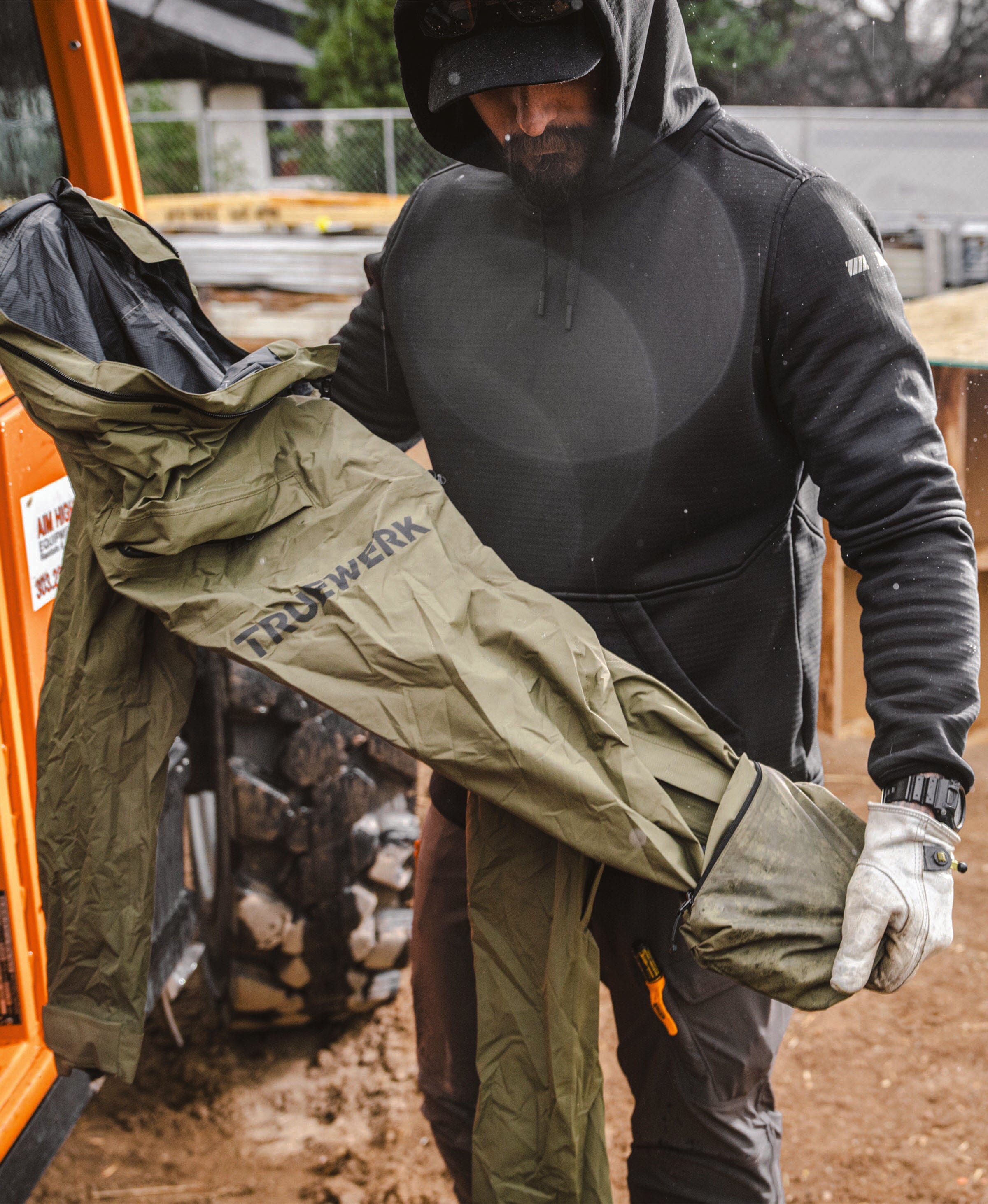 Men's Rain Jacket | Performance Rainwear for Work | TRUEWERK
