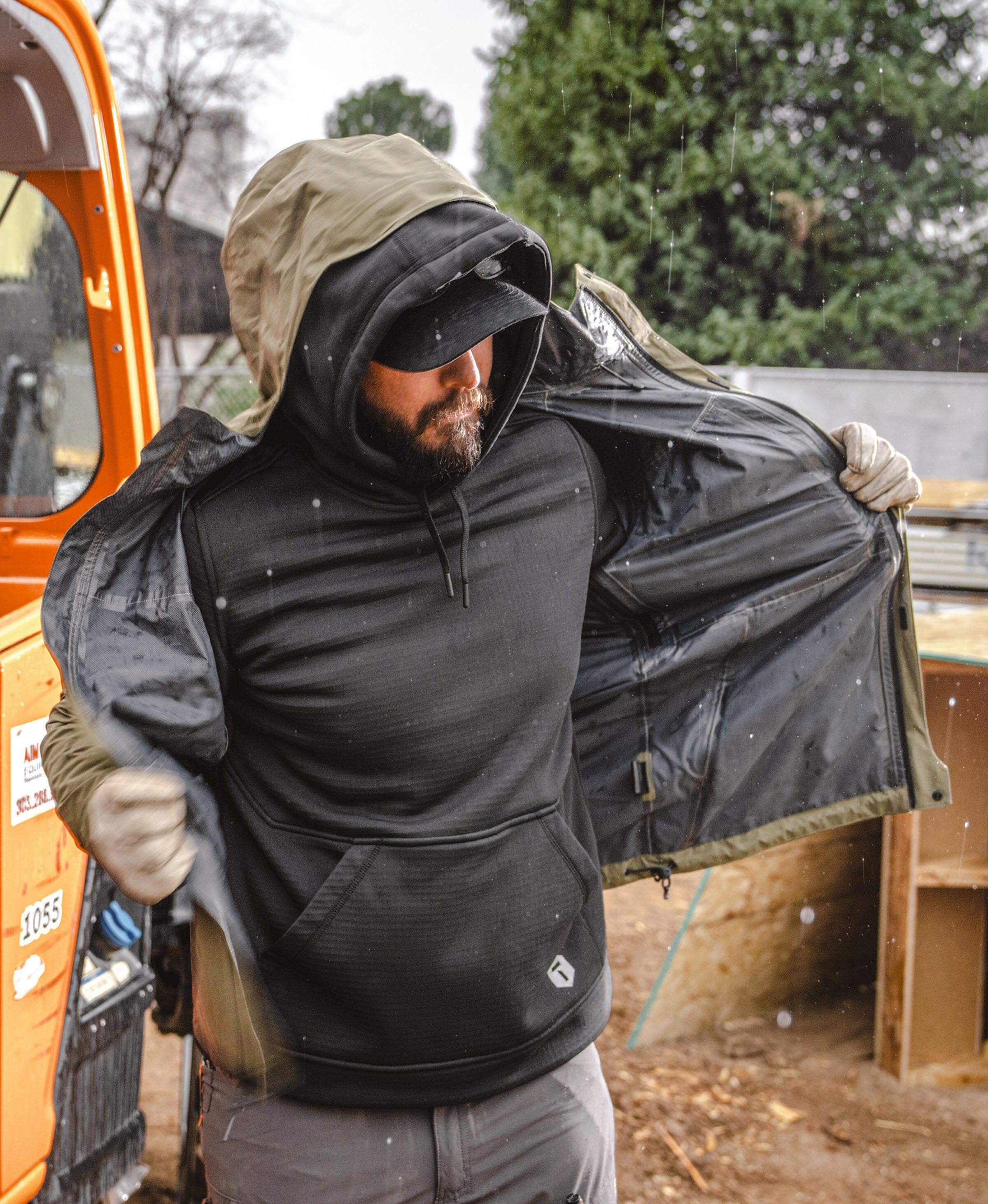 Men's Rain Jacket | Performance Rainwear for Work | TRUEWERK