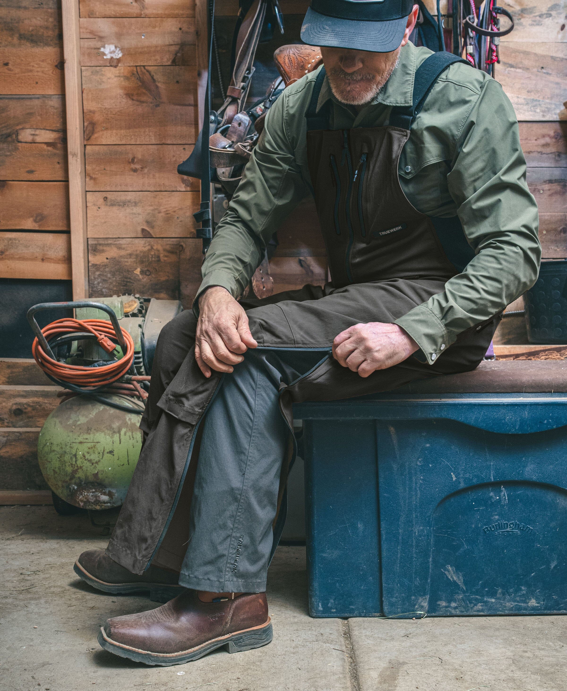 Men's Work Bibs | Advanced Performance Workwear | TRUEWERK