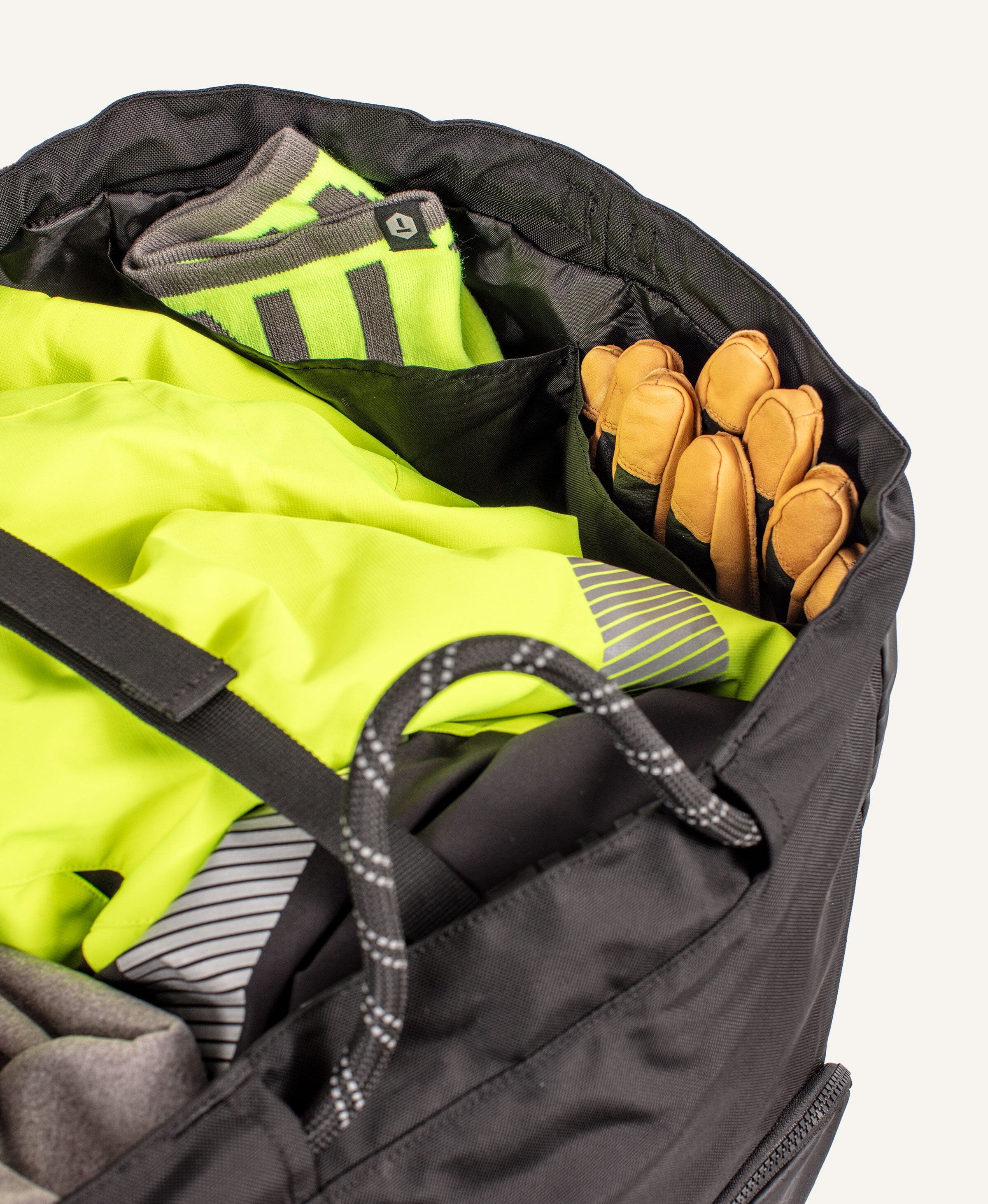 TRUEWERK Transit Changing Tote 70L | Heavy-Duty Gear Hauler Bag