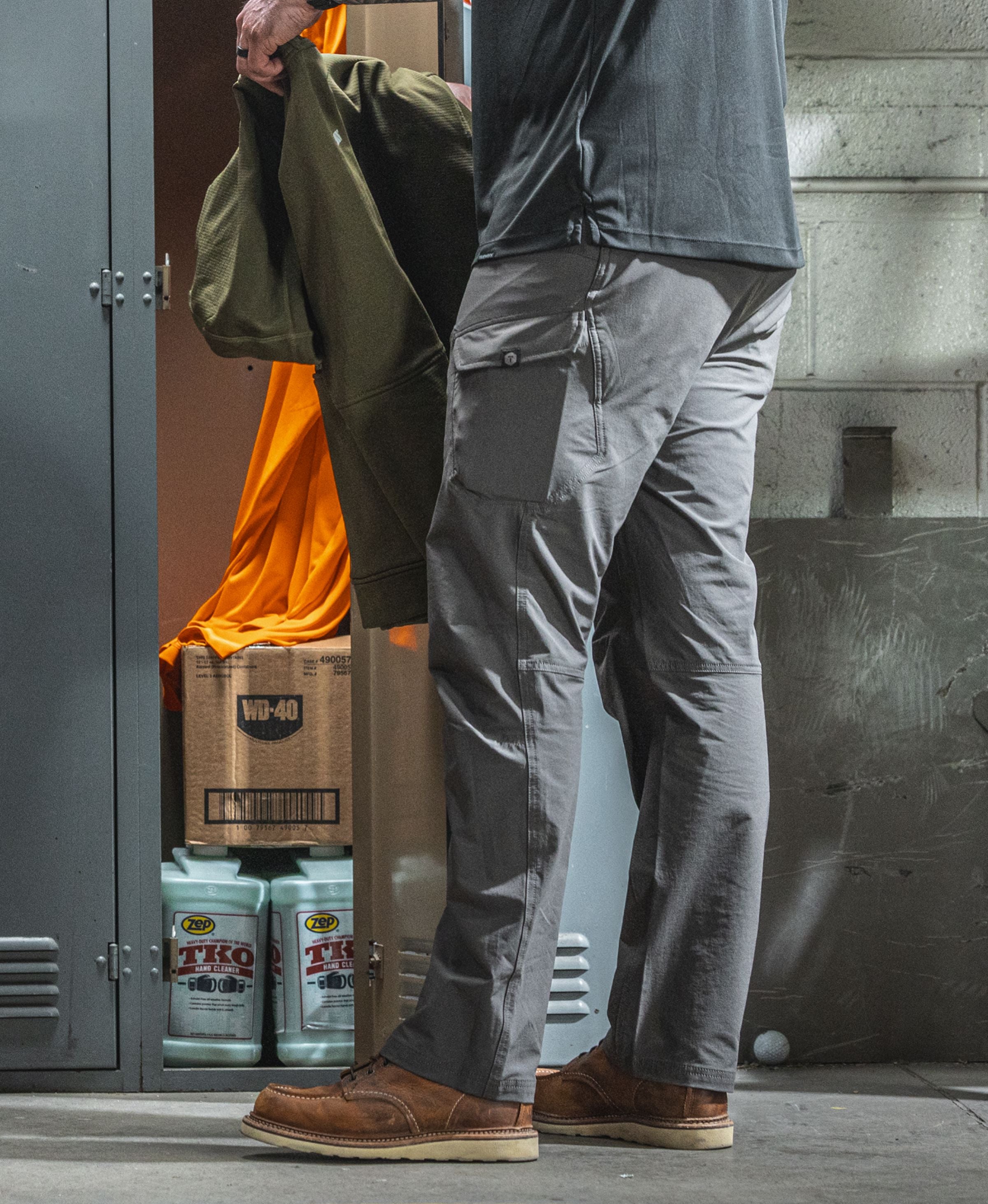 T2 - WerkPant Men's Truewerk #color_deep grey